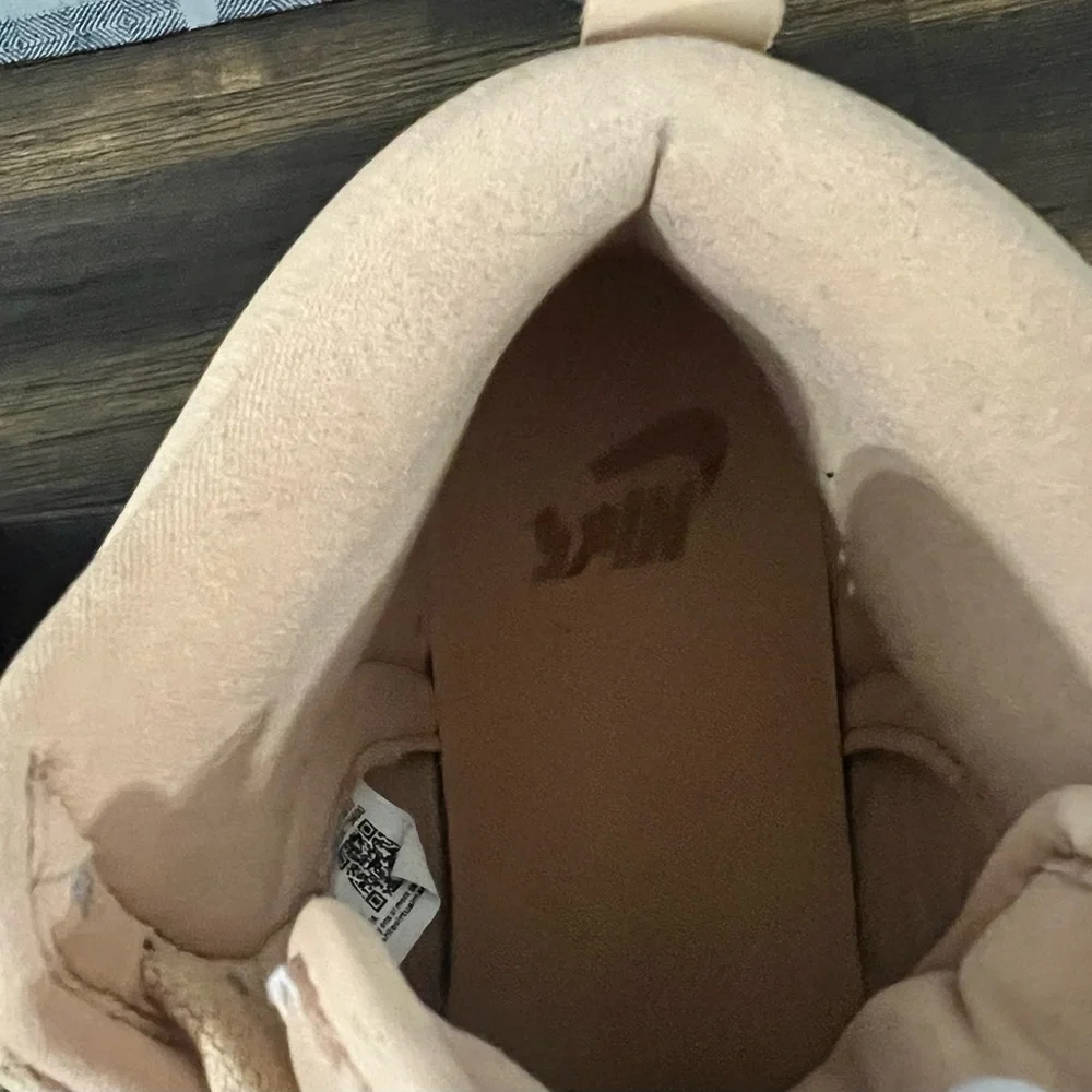 Nike Dunk High Vachetta Tan Size 8.5